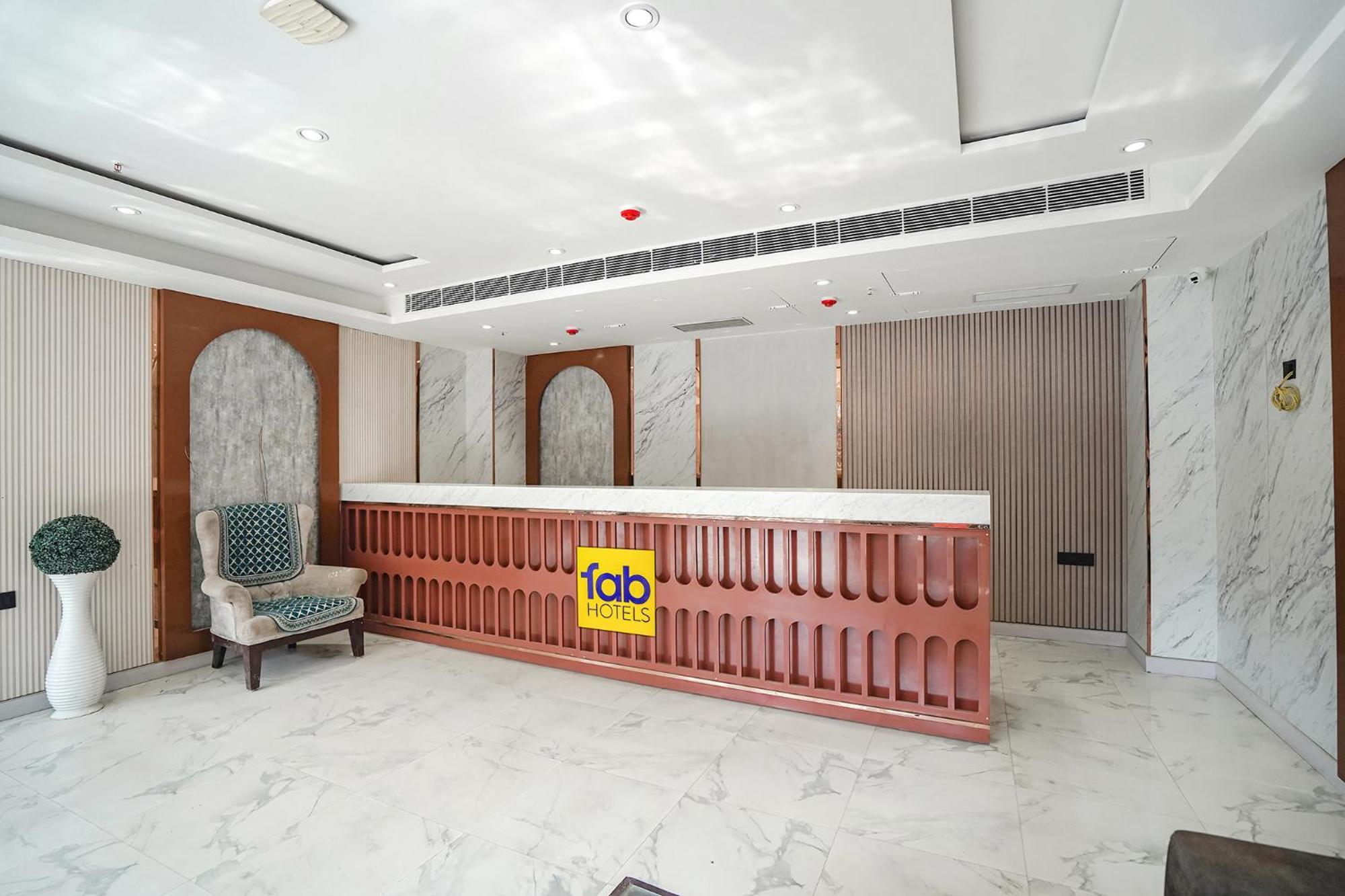 Fabhotel Prime Ip Indrapuram Ghaziabad Exterior photo