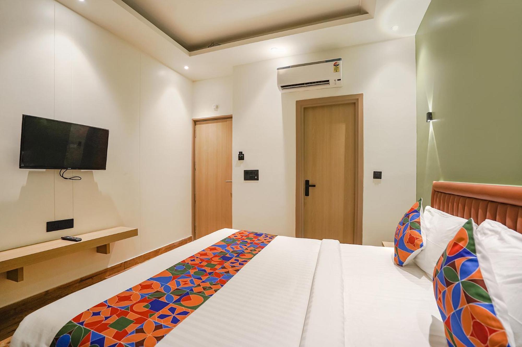 Fabhotel Prime Ip Indrapuram Ghaziabad Exterior photo